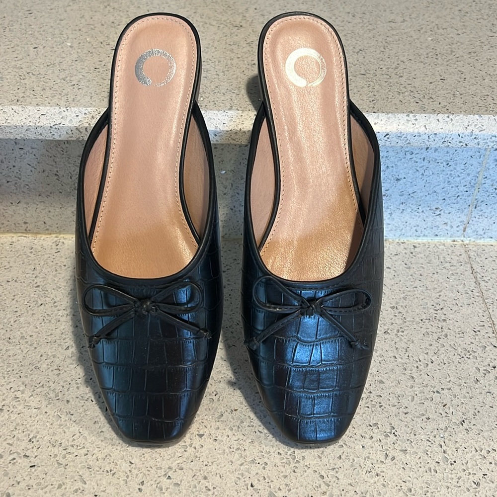 Black “croc” print slides Tamala